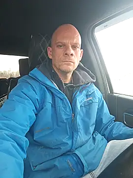 Snapshot of Boss5989 chatting on February 4, 2026, 12:44 pm Boss5989 online show from February 4, 2026, 12:44 pm