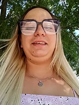 Mia RainX online show from June 23, 2026, 7:17 am
