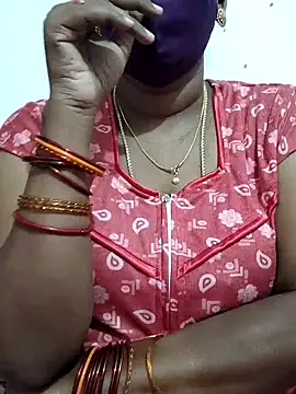 Snapshot of Tamil_Meera12 chatting on February 19, 2026, 3:14 am Tamil Meera12 online show from February 19, 2026, 3:14 am