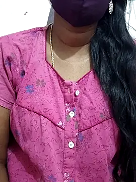 Snapshot of Tamil_Meera12 chatting on February 13, 2026, 3:06 am Tamil Meera12 online show from February 13, 2026, 3:06 am