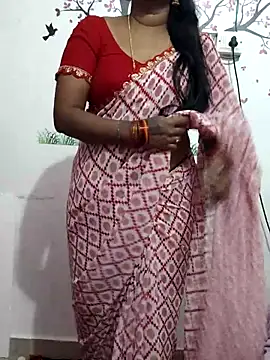 Snapshot of Tamil_Meera12 chatting on February 5, 2026, 7:37 am Tamil Meera12 online show from February 5, 2026, 7:37 am