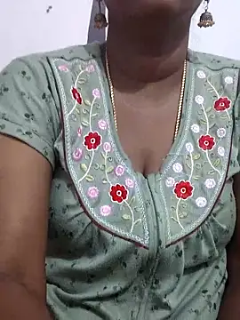 Snapshot of Tamil_Meera12 chatting on February 12, 2026, 7:41 am Tamil Meera12 online show from February 12, 2026, 7:41 am