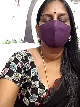 Snapshot of Tamil_Meera12 chatting on March 1, 2026, 4:40 pm Tamil Meera12 online show from March 1, 2026, 4:40 pm