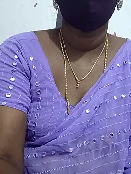 Snapshot of Tamil_Meera12 chatting on February 17, 2026, 3:15 am Tamil Meera12 online show from February 17, 2026, 3:15 am