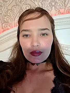 GoddessYanaMironova online show from June 11, 2026, 6:49 pm