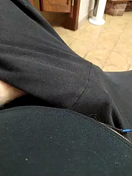 NAvoglia online show from February 14, 2025, 10:25 pm