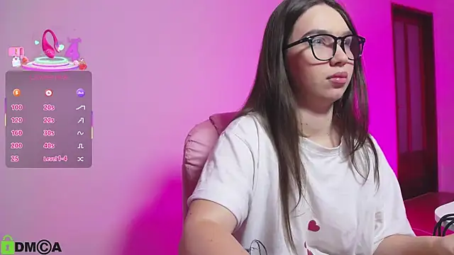 Arianahot777 online show from December 16, 2025, 9:19 pm