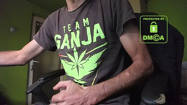 BigCumShoot online show from October 5, 2025, 6:04 am