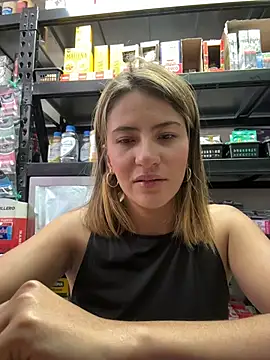 Andrea18 blonde online show from January 11, 2026, 4:14 pm