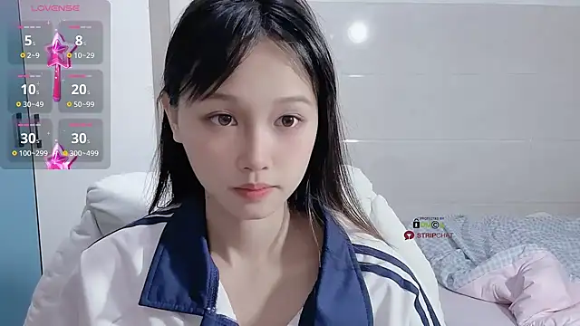 xunian71O online show from February 25, 2025, 5:19 am