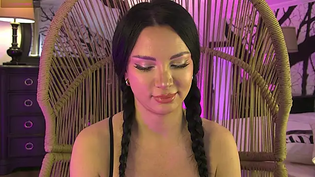 Snapshot of Amber_Luna chatting on March 16, 2025, 9:27 am Amber Luna online show from March 16, 2025, 9:27 am