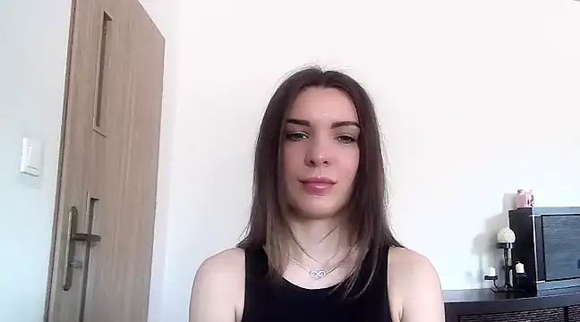 aurora lust online show from March 19, 2025, 10:44 am