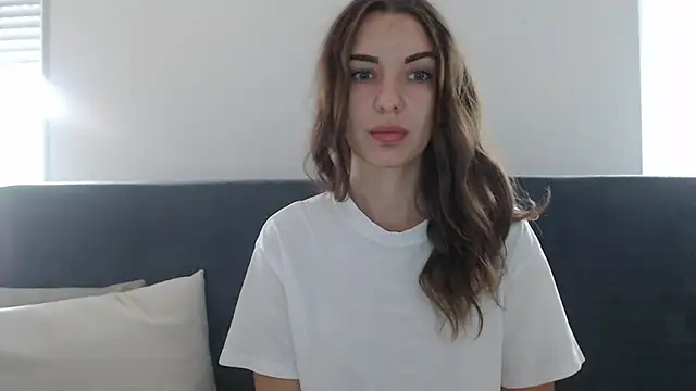 aurora lust online show from September 15, 2025, 5:30 am