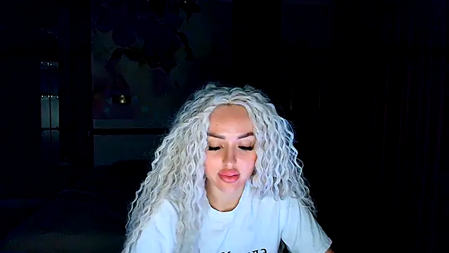 MissisCaty online show from September 14, 2025, 6:30 pm