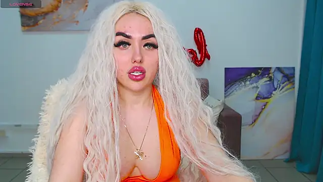 MissisCaty online show from March 14, 2025, 6:50 pm