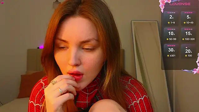 Lora Rosee online show from September 13, 2025, 11:43 am