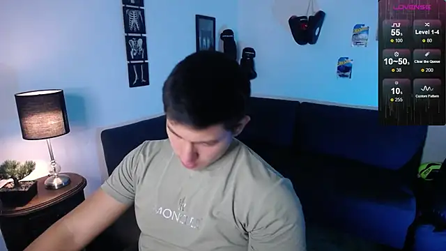 JamesCr  online show from April 1, 2026, 2:13 am