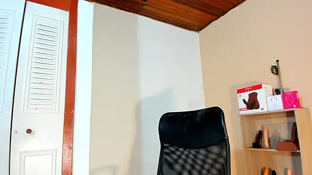 Violetta 0 online show from February 19, 2026, 1:52 pm