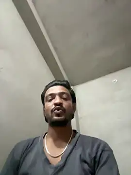 Snapshot of Chintu2408 chatting on December 21, 2025, 11:45 am Chintu2408 online show from December 21, 2025, 11:45 am