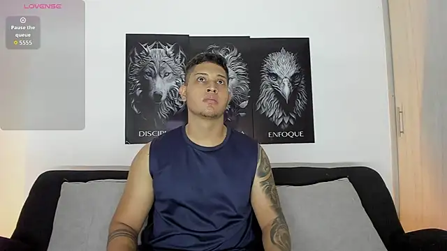 JohanSmith online show from October 2, 2025, 10:46 pm