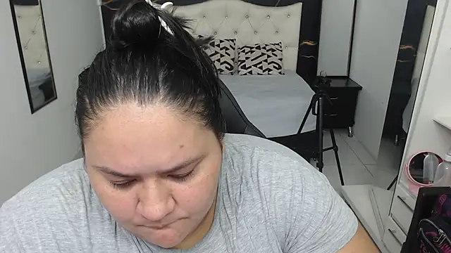 Snapshot of Aaliyah11 chatting on September 15, 2025, 11:49 pm Aaliyah11 online show from September 15, 2025, 11:49 pm