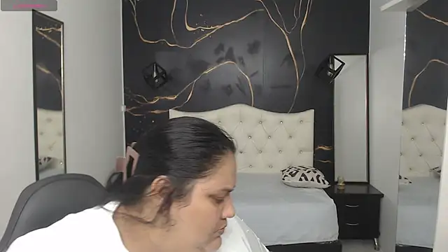 Snapshot of Aaliyah11 chatting on September 23, 2025, 10:50 pm Aaliyah11 online show from September 23, 2025, 10:50 pm