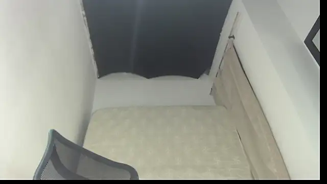 lolplipiwg online show from January 5, 2026, 9:51 pm