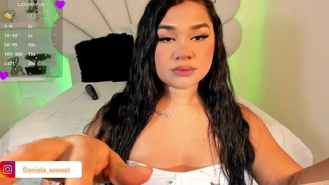 Danielaangelina online show from September 28, 2025, 6:20 am