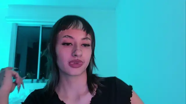 ggor4w33 online show from April 11, 2026, 7:27 am