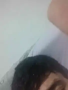 Snapshot of Santini26 chatting on February 7, 2025, 2:50 am Santini26 online show from February 7, 2025, 2:50 am