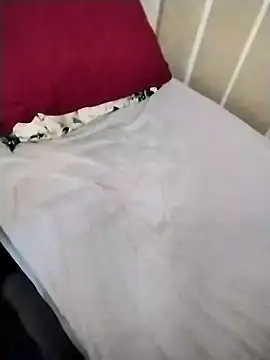 Snapshot of ianzinho chatting on February 12, 2025, 3:51 am ianzinho online show from February 12, 2025, 3:51 am