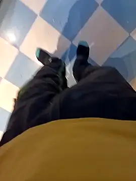 Dam70 online show from December 14, 2025, 7:14 am