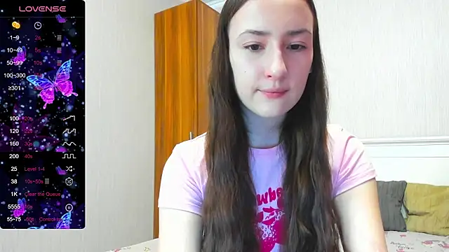 Cute  Nana online show from June 2, 2026, 4:34 am