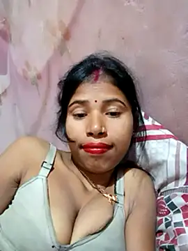 Miss triha online show from February 17, 2025, 8:49 pm