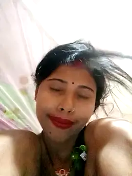 Miss triha online show from March 21, 2025, 11:01 pm