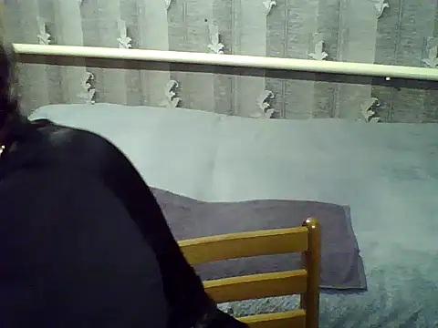 ElzaJewel online show from January 13, 2026, 12:47 am