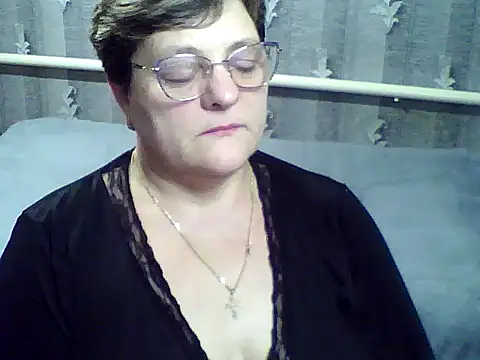 ElzaJewel online show from January 14, 2026, 10:46 pm