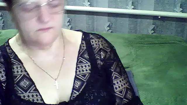 ElzaJewel online show from March 12, 2026, 10:47 pm