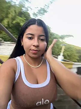 Sofii Lopezz online show from March 21, 2025, 10:28 pm