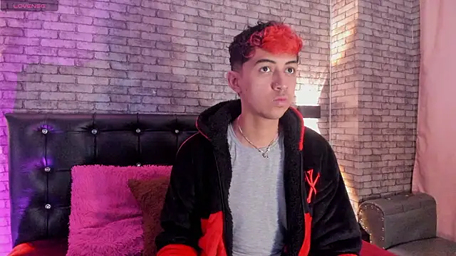 Snapshot of Allen_Starck chatting on February 13, 2026, 7:47 pm Allen Starck online show from February 13, 2026, 7:47 pm