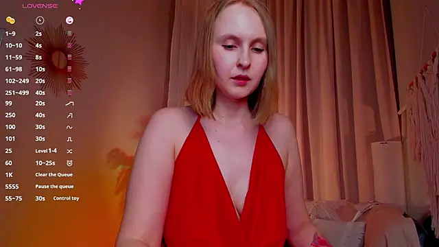 Agatha Mott online show from March 4, 2025, 3:48 pm