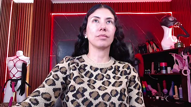 XiaQueen online show from September 20, 2025, 8:36 pm