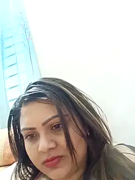 blue-berry07 online show from December 15, 2025, 10:10 am