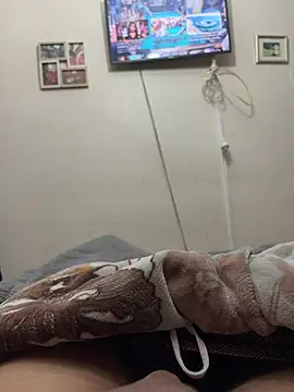 yeiyei oficial online show from February 14, 2026, 2:34 am