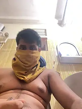 Snapshot of sixinchespaka chatting on February 18, 2025, 10:58 pm sixinchespaka online show from February 18, 2025, 10:58 pm