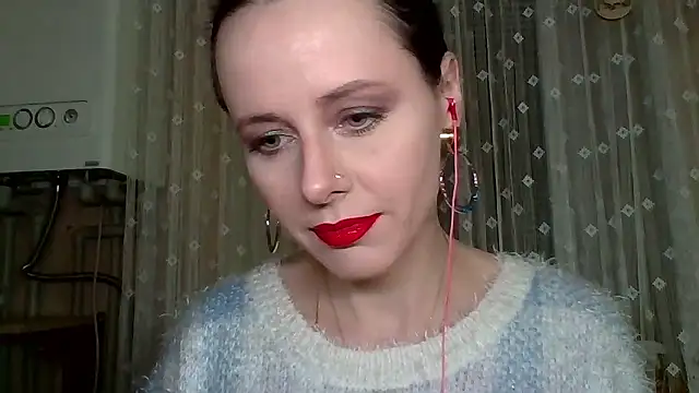 Snapshot of LuminousLady chatting on January 14, 2026, 5:38 pm LuminousLady online show from January 14, 2026, 5:38 pm