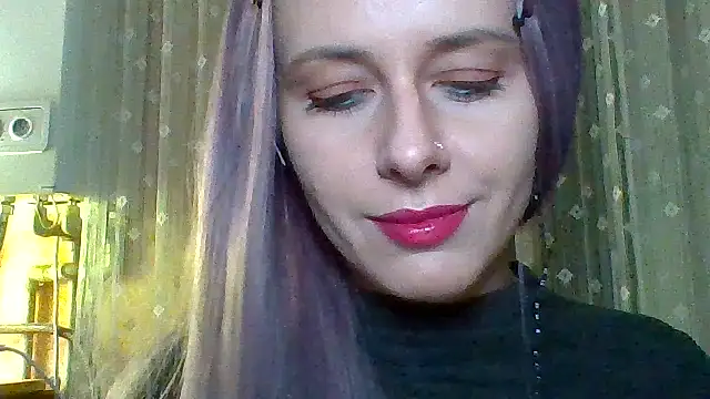 Snapshot of LuminousLady chatting on March 10, 2025, 9:29 pm LuminousLady online show from March 10, 2025, 9:29 pm