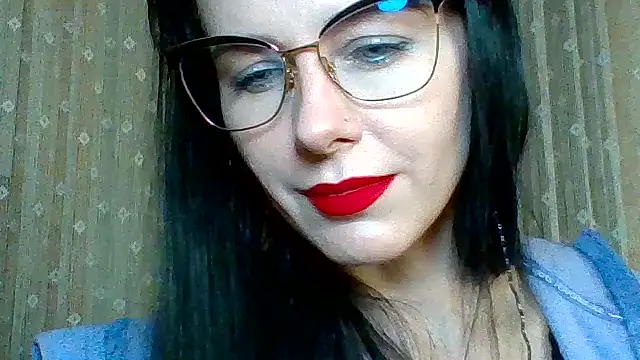 Snapshot of LuminousLady chatting on March 20, 2025, 8:51 pm LuminousLady online show from March 20, 2025, 8:51 pm