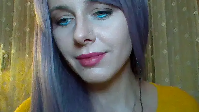 Snapshot of LuminousLady chatting on March 7, 2025, 9:06 pm LuminousLady online show from March 7, 2025, 9:06 pm