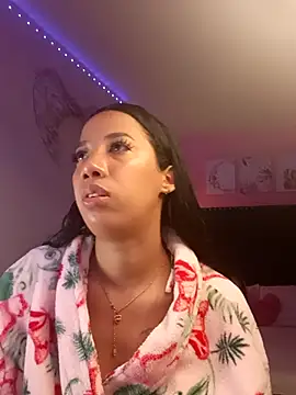 SallyWhitee online show from February 11, 2026, 4:12 am